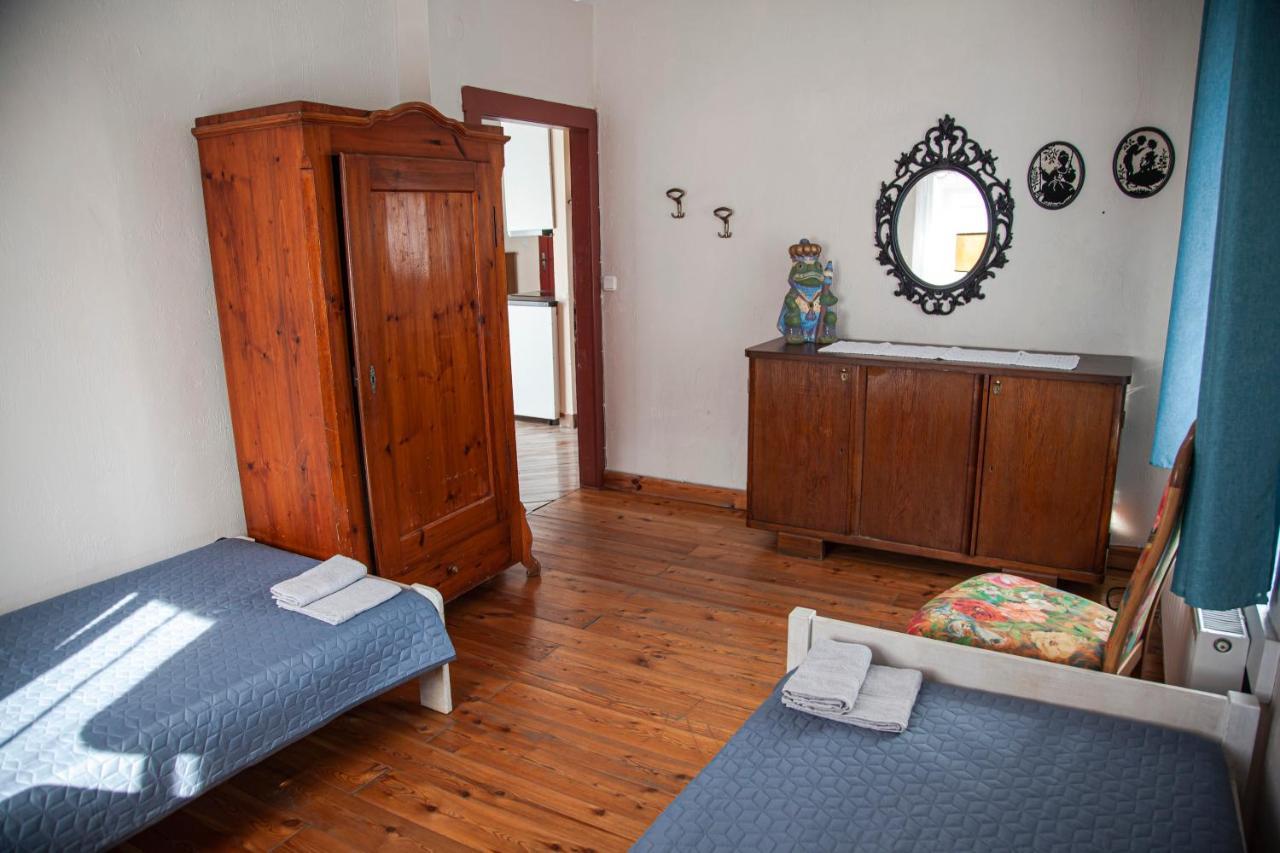 Apartamenty W Starym Kinie Swieradow-Zdroj Luaran gambar