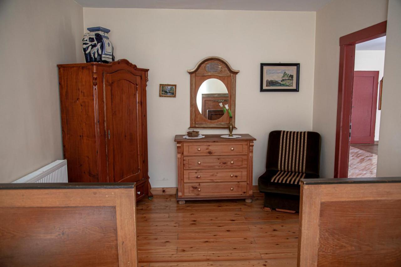 Apartamenty W Starym Kinie Swieradow-Zdroj Luaran gambar