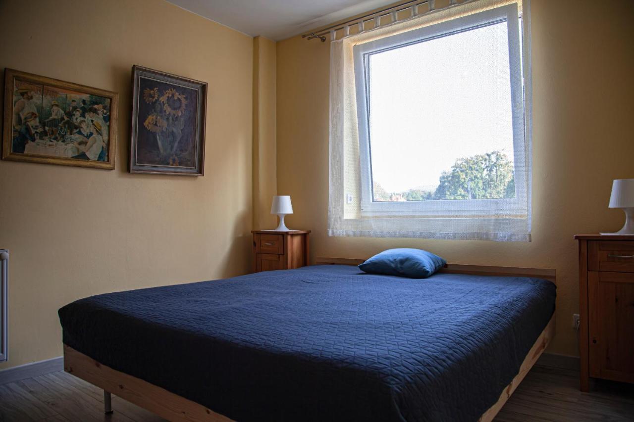Apartamenty W Starym Kinie Swieradow-Zdroj Luaran gambar