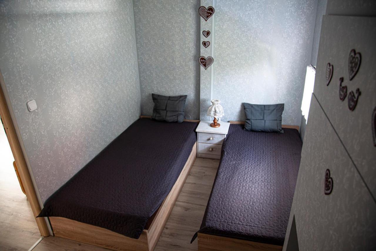 Apartamenty W Starym Kinie Swieradow-Zdroj Luaran gambar