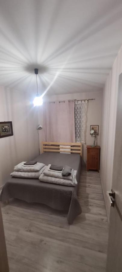 Apartamenty W Starym Kinie Swieradow-Zdroj Luaran gambar